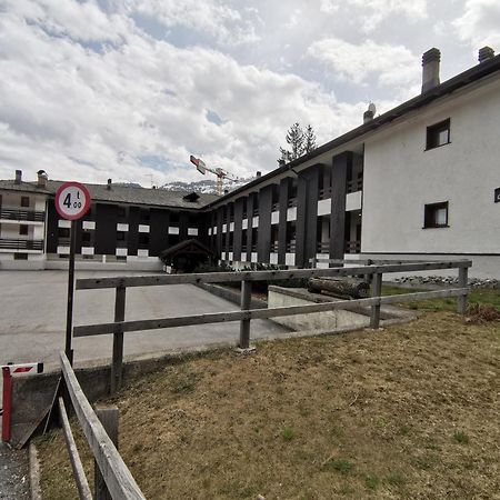 Ferienwohnung Trilocale Con Splendida Vista Sulle Piste Da Sci Folgarida Exterior foto