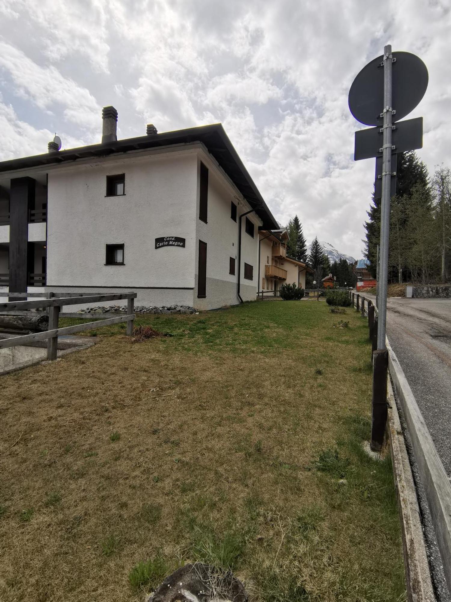 Ferienwohnung Trilocale Con Splendida Vista Sulle Piste Da Sci Folgarida Exterior foto